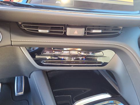 Used 2023 Buick Envision Preferred w/ Sport Touring Package image 22