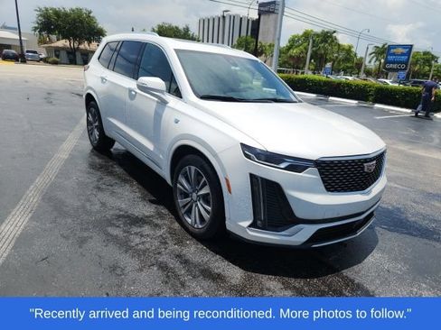 Used 2024 Cadillac XT6 Premium Luxury AWD/4WD image 1
