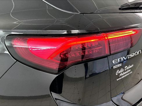 Used 2025 Buick Envision Preferred image 23