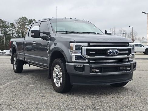 Used 2022 Ford F250 Platinum image 7