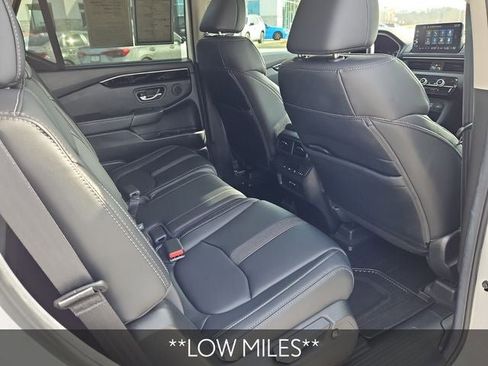Certified 2025 Honda Pilot EX-L image 14