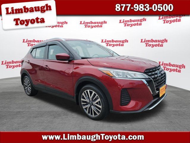 Used 2024 Nissan Kicks SV FWD image 1