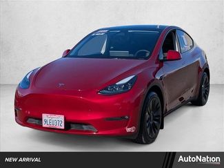 Used 2024 Tesla Model Y Long Range video 1