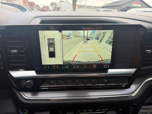 Used 2024 Chevrolet Silverado 1500 High Country w/ High Country Premium Package image 14