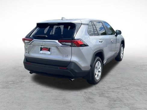 Certified 2024 Toyota RAV4 LE AWD/4WD image 7
