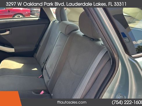 Used 2015 Toyota Prius Two FWD image 26
