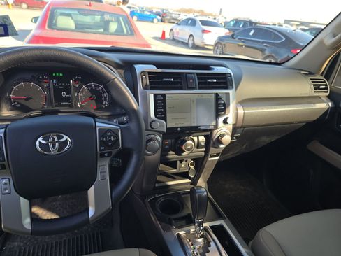 Used 2024 Toyota 4Runner SR5 Premium w/ Moonroof Package image 16