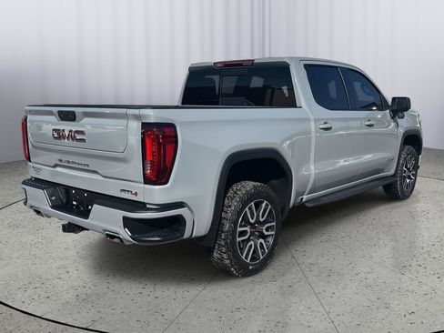 Used 2024 GMC Sierra 1500 AT4 w/ AT4 Premium Package image 6