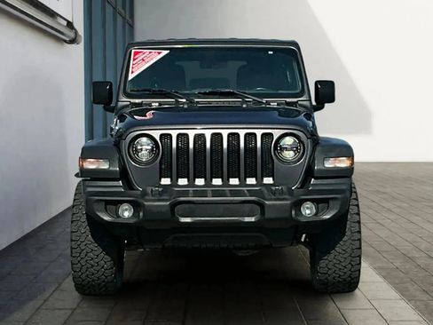 Used 2018 Jeep Wrangler Unlimited Sport S image 8