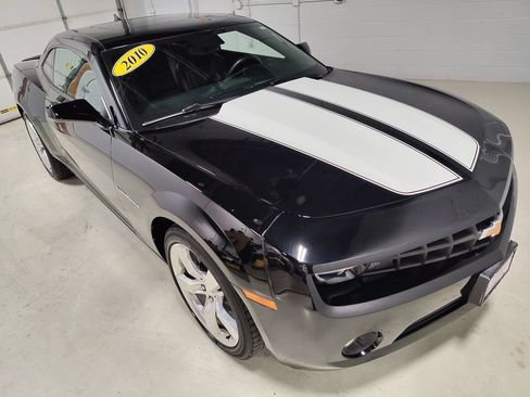 Used 2010 Chevrolet Camaro LT w/ RS Package RWD image 2