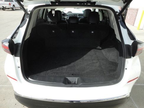 Used 2024 Nissan Murano Platinum image 14