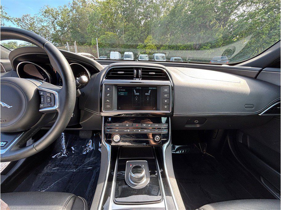Used 2017 Jaguar XE R-Sport RWD image 11