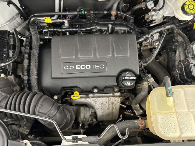 Used 2018 Chevrolet Trax LS FWD image 34