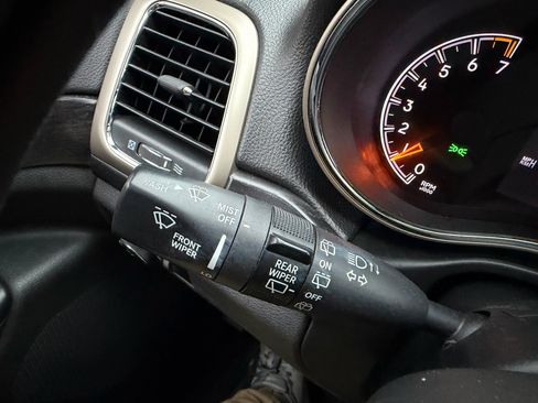 Used 2014 Jeep Grand Cherokee Laredo w/ Quick Order Package 23E image 26