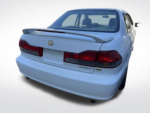 Used 2002 Honda Accord EX image 2