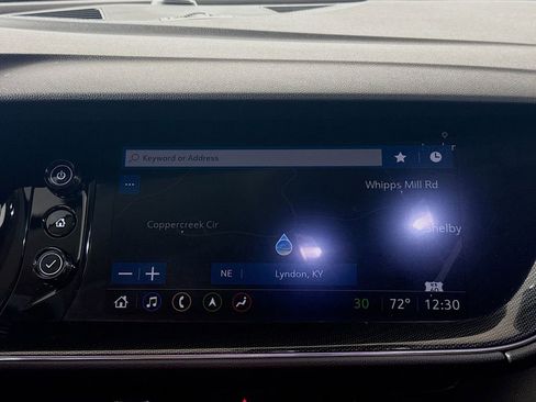 Used 2022 Buick Envision Essence w/ Technology Package I FWD image 13