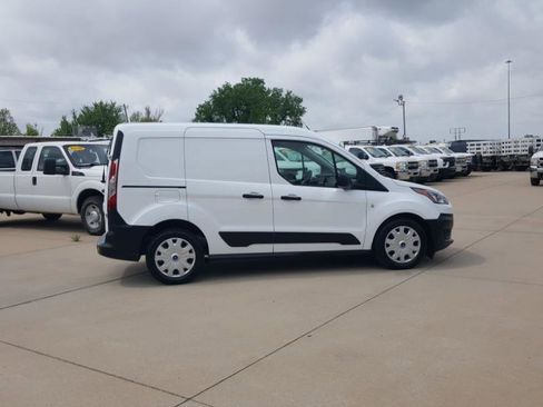 Used 2023 Ford Transit Connect XL FWD image 6