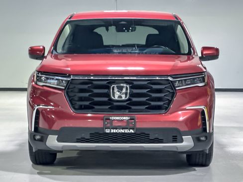 Certified 2023 Honda Pilot EX-L image 5