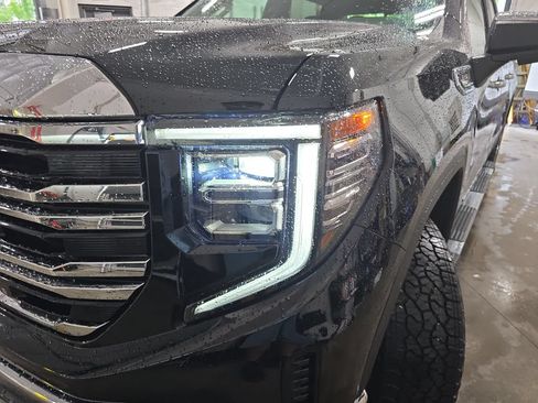 New 2026 GMC Sierra 1500 SLT w/ SLT Premium Package AWD/4WD image 35