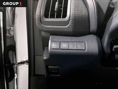 Used 2023 Toyota bZ4X XLE image 33