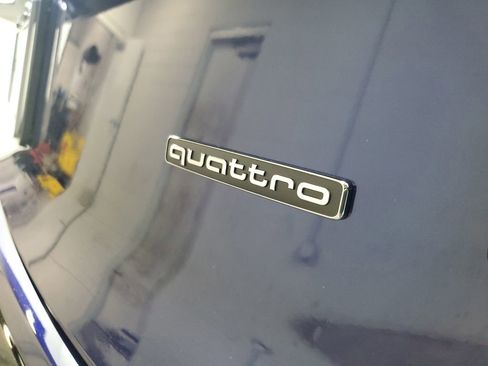 New 2026 Audi Q3 quattro 2.0T AWD/4WD image 7