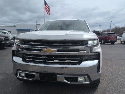 Used 2020 Chevrolet Silverado 1500 LTZ w/ LTZ Premium Package image 10
