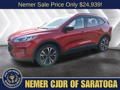 Used 2022 Ford Escape SE w/ SE Sport Appearance Package