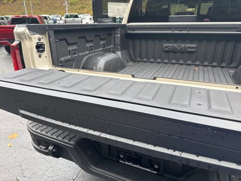 New 2026 GMC Sierra 1500 AT4X w/ AT4X AEV Edition image 13