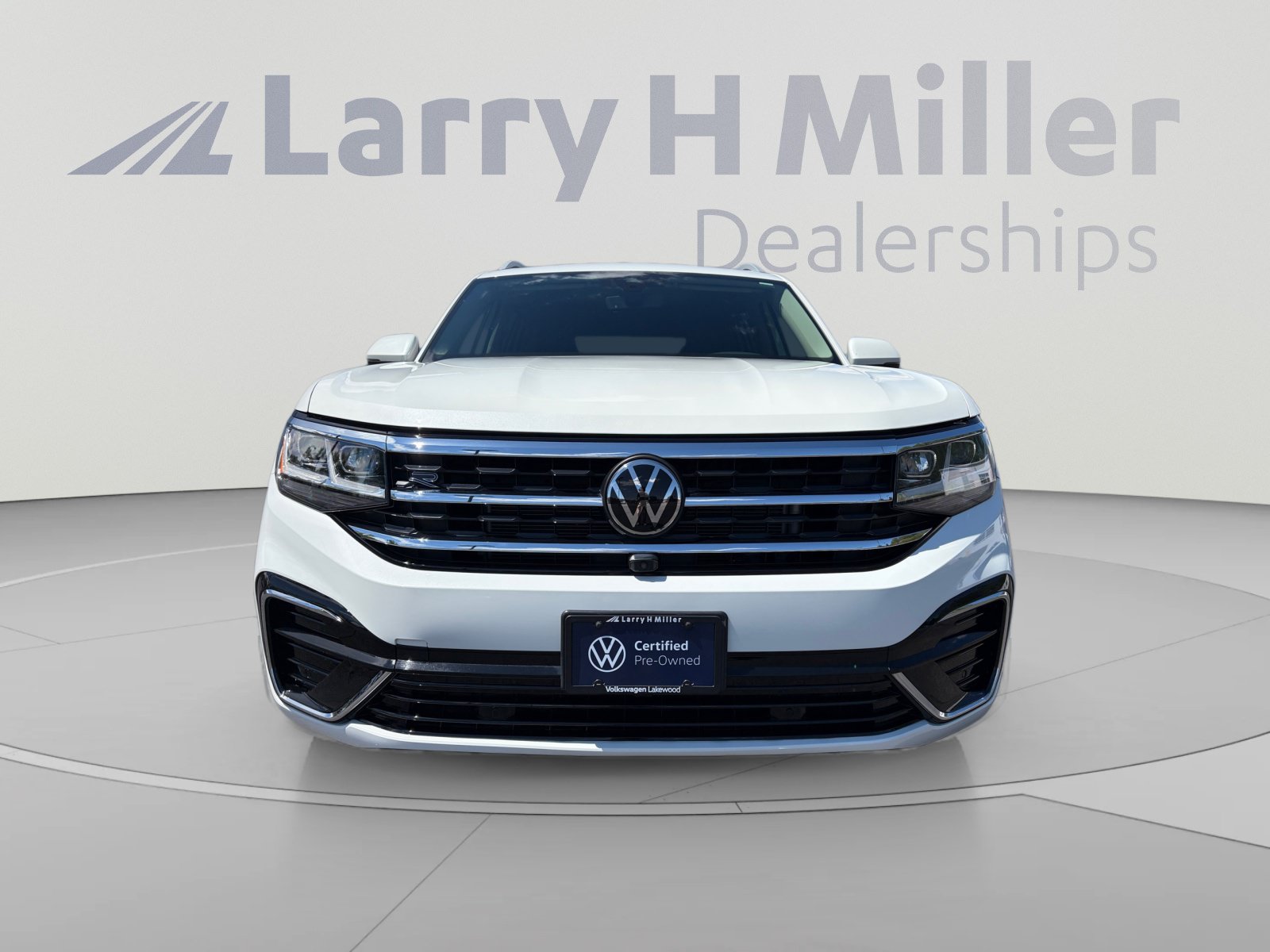 Certified 2022 Volkswagen Atlas SEL Premium AWD/4WD image 8