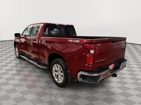 Used 2022 Chevrolet Silverado 1500 LTZ w/ LTZ Convenience Package II AWD/4WD image 6