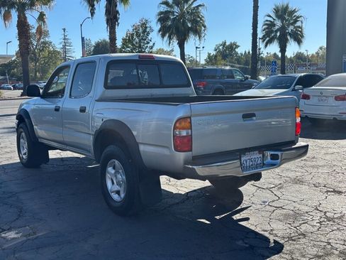 Used 2002 Toyota Tacoma PreRunner image 5