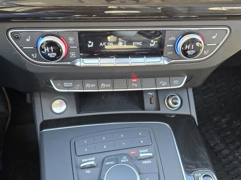 Used 2018 Audi Q5 2.0T Premium Plus image 16