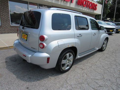 Used 2011 Chevrolet HHR LT w/ LT Preferred Equipment Group FWD image 11
