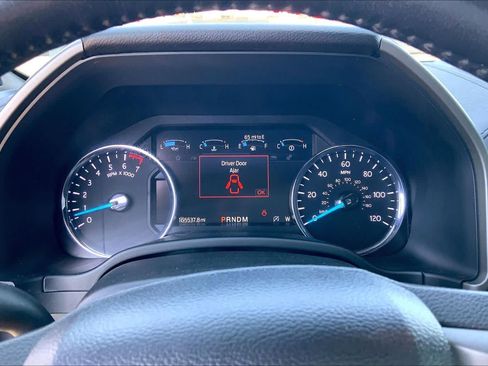 Used 2021 Ford Expedition XLT AWD/4WD image 26