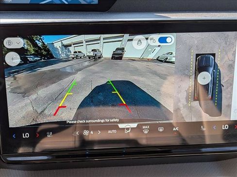 Certified 2025 Ford Expedition Active AWD/4WD image 15