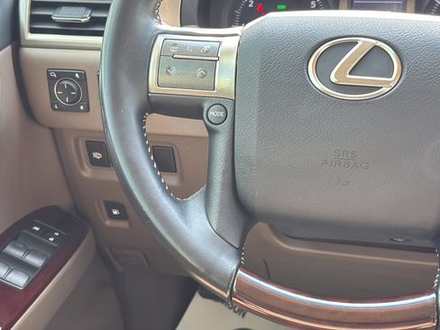 Used 2019 Lexus GX 460 Premium AWD/4WD image 16