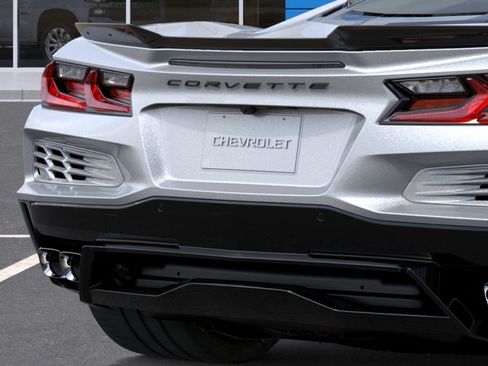 New 2026 Chevrolet Corvette E-Ray AWD/4WD image 32