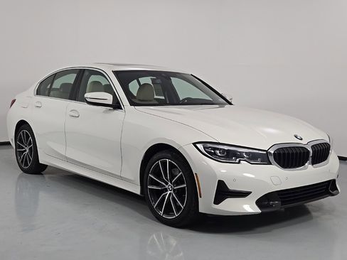 Used 2019 BMW 330i xDrive Sedan w/ Premium Package image 7