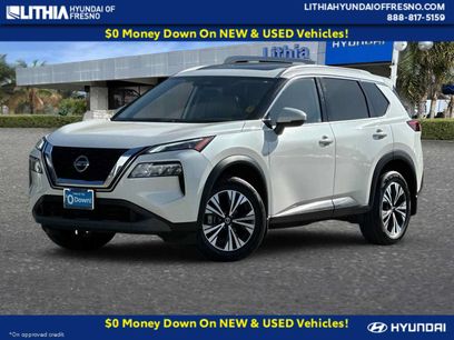 Used 2021 Nissan Rogue SV w/ Premium Package