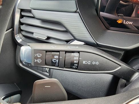 New 2026 GMC Acadia AT4 w/ Luxury Package image 23