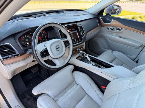 Used 2016 Volvo XC90 T6 Inscription w/ Protection Package Plus AWD/4WD image 25