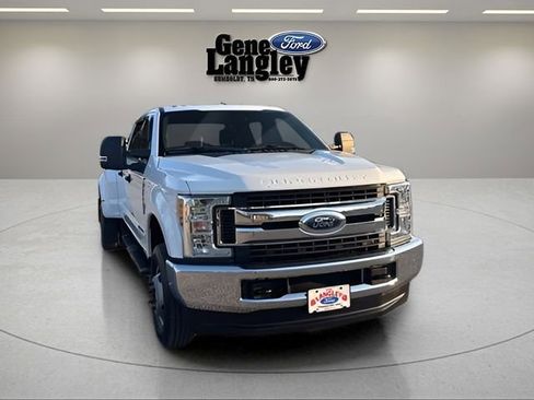Used 2018 Ford F350 XLT AWD/4WD image 8