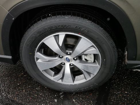 Used 2022 Subaru Ascent Premium w/ Convenience Package image 15