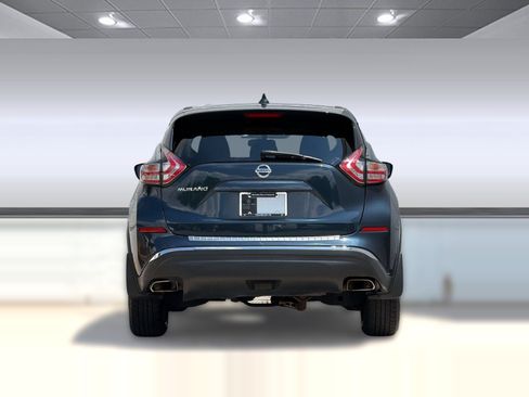 Used 2018 Nissan Murano S FWD image 10