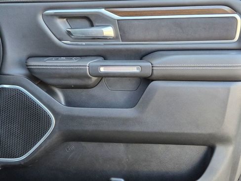Used 2022 RAM 1500 Laramie AWD/4WD image 29