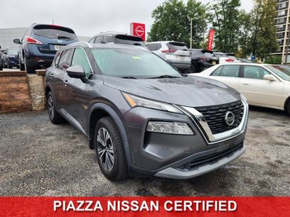 Certified 2021 Nissan Rogue SV w/ Premium Package