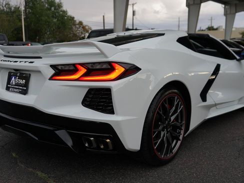 Used 2023 Chevrolet Corvette Stingray Preferred Cpe w/ Z51 Performance Package RWD image 3