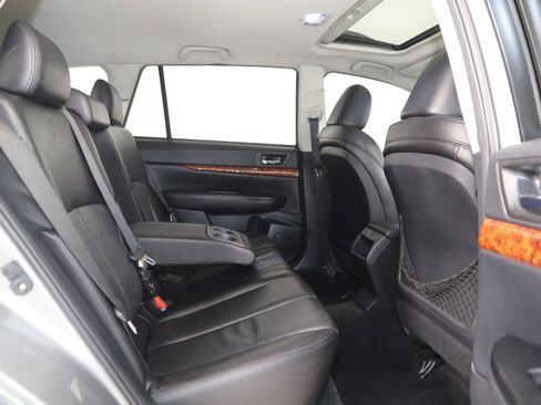Used 2011 Subaru Outback 2.5i Limited w/ PWR Moonroof Pkg image 13