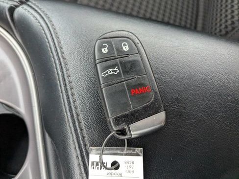 Used 2022 Dodge Challenger GT RWD image 20