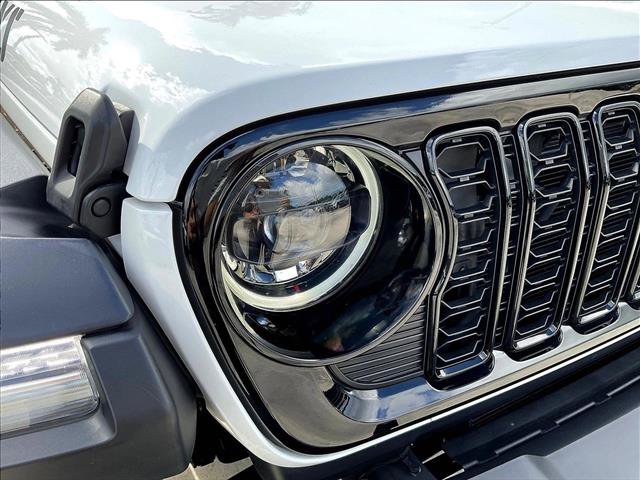 Used 2026 Jeep Wrangler Sport AWD/4WD image 29